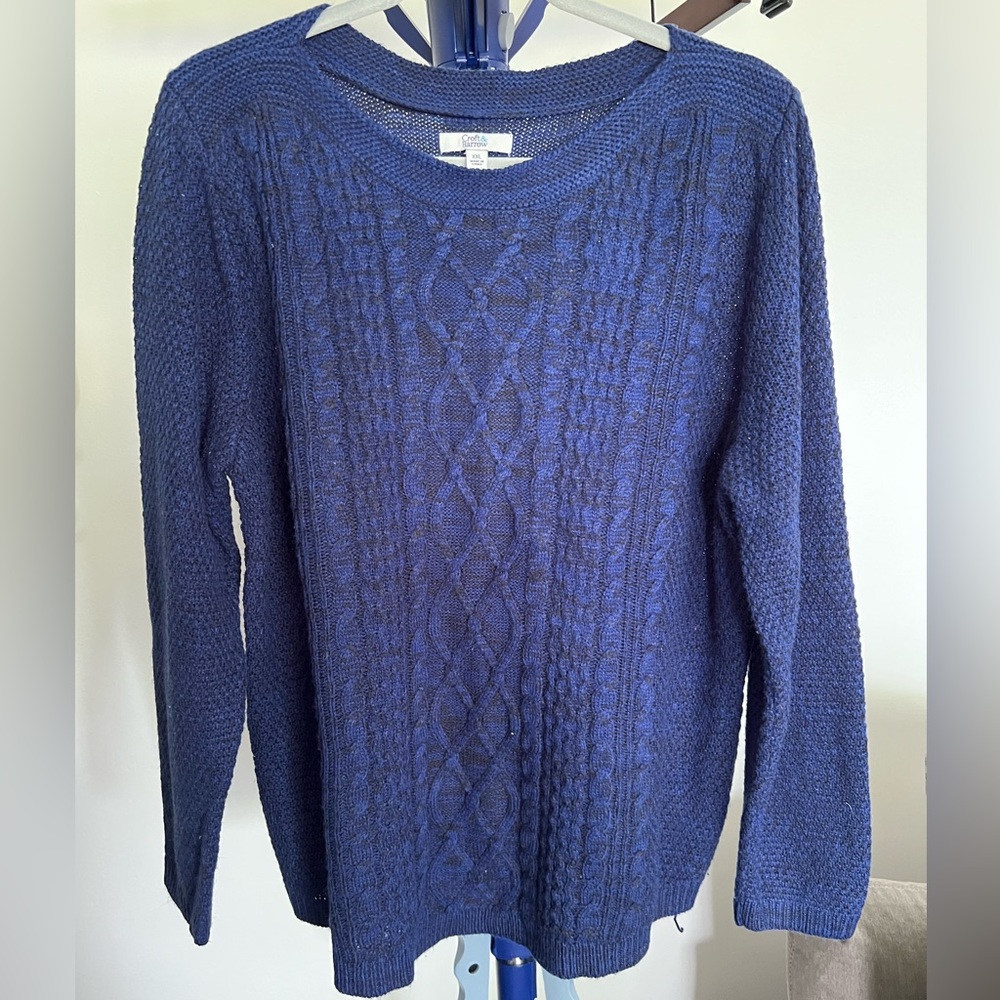 Croft & Barrow, blue and black sweater